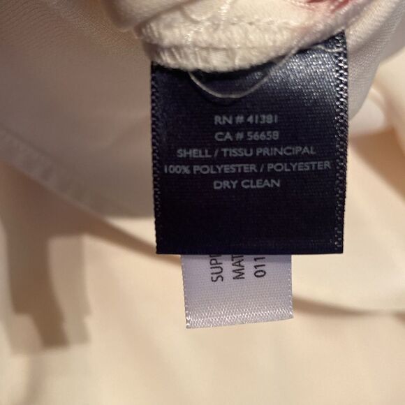 Ladies, Ralph Lauren blouse, long sleeve or roll at 3/4 sleeve business casual - Picture 8 of 8